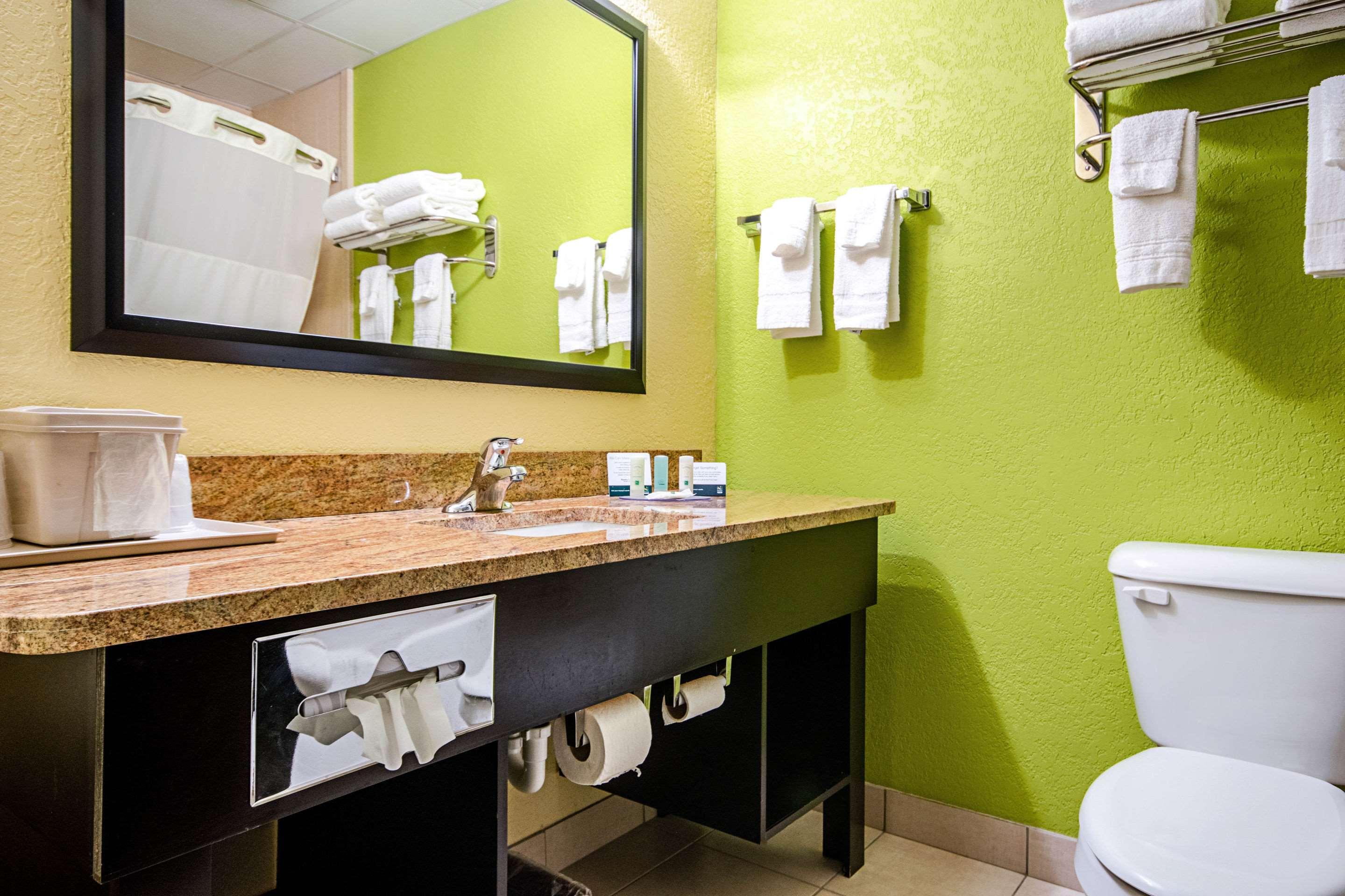 Hotel Quality & - Albany South