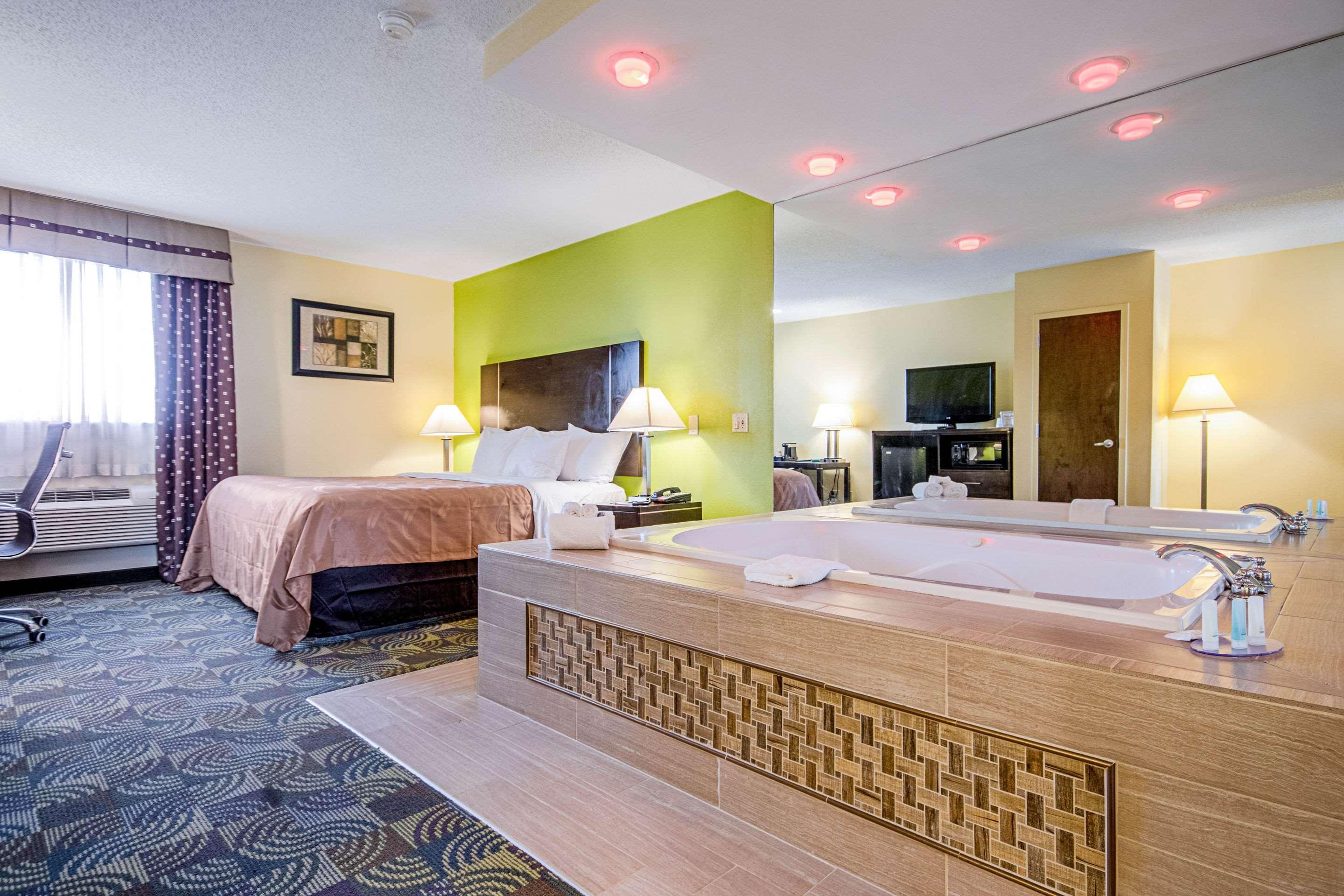Quality & - Albany South Hotel 2*